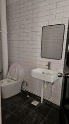 Kitchener Complex (D8), Office #454446361